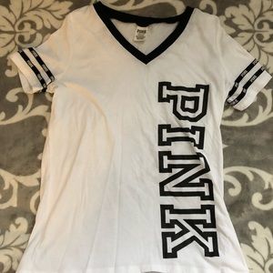 white VS PINK v-neck tshirt